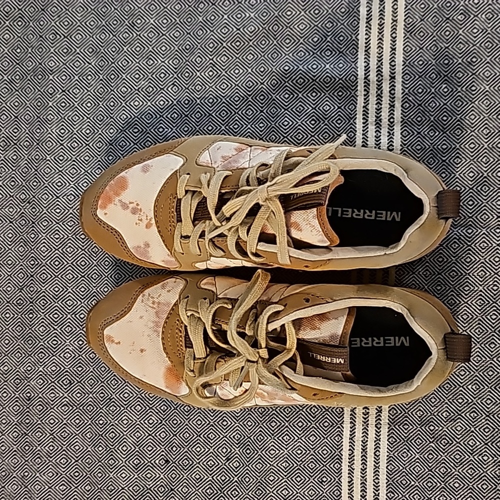 NWOT Merrell Alpine Sneakers